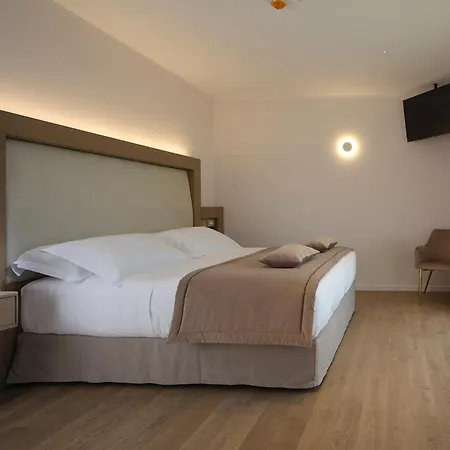 Ascesi (adults Only) 5*